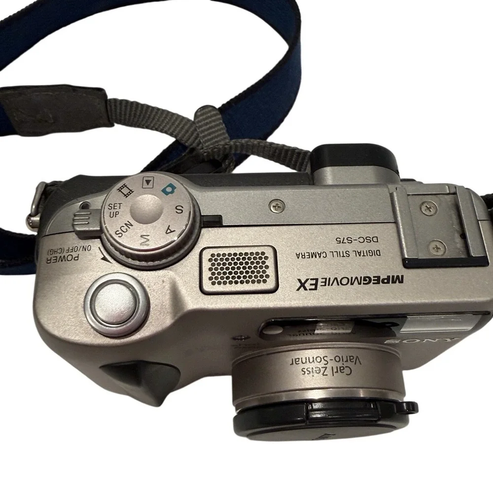 Sony cyber shot